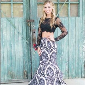 Sherri hill dress size 0